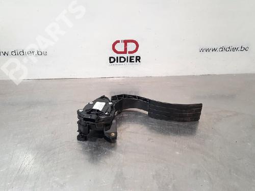 Used Pedal Pedal RENAULT CAPTUR I (J5_, H5_) 1.2 TCe 120 (118 hp) 10812619 10812619