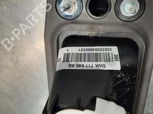 Gear lever AUDI A3 Limousine (8YS, 8YM) 35 TFSI | BP17113389M90 