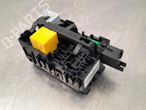 Fuse box PEUGEOT 208 I (CA_, CC_) 1.5 BlueHDI 100 | BP15236597E1 