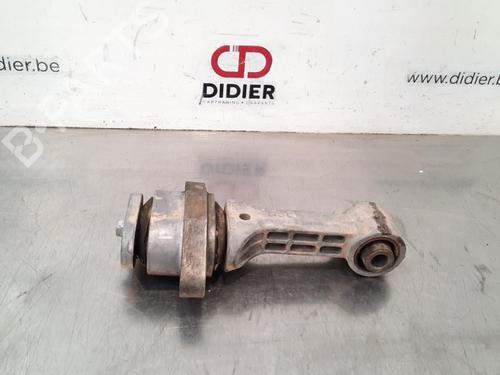 Used Gearbox mount KIA VENGA (YN) 1.6 CVVT (125 hp) 15233186
