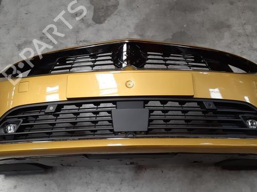Used Front bumper OPEL ASTRA L (O5) 1.2 (FPHNPJ) (110 hp) 15234719
