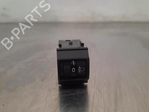 Used Switch NISSAN QASHQAI III (J12) 1.3 DIG-T (140 hp) 23611524