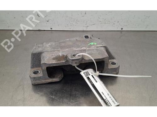 Used Engine mount Engine mount 38039179 38039179