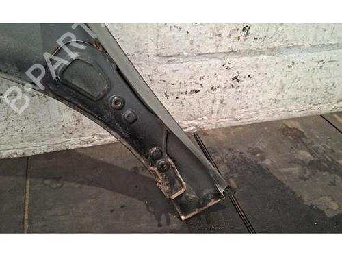 Guarda-lamas direito KIA CEED (CD) 1.6 CRDi 115 | BP32353940C42