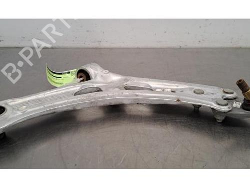 Used Right front suspension arm PEUGEOT 308 III (FB_, FH_, FP_, F3_, FM_) PureTech 130 (FPHNSL, FPHNST) (131 hp) 28159085