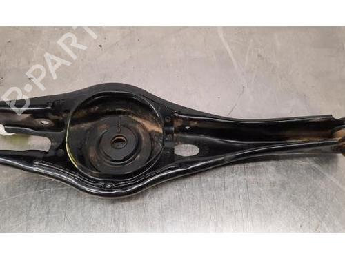 Right rear suspension arm HYUNDAI i30 Estate (PDE) 1.6 CRDi | BP24991280M15 
