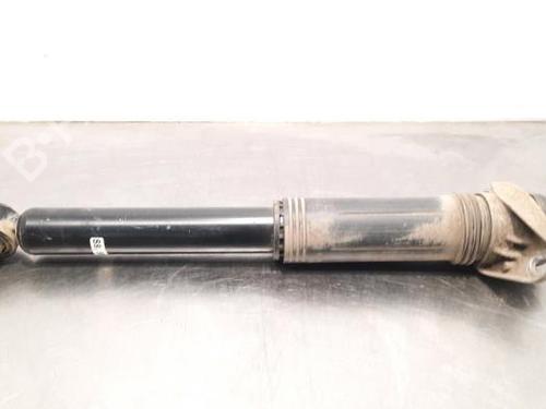 Right rear shock absorber TOYOTA COROLLA Estate (_E21_) 1.8 Hybrid (ZWE211W) | BP21674024M19 