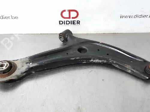 Used Right front suspension arm FORD FIESTA VII (HJ, HF) 1.5 ST EcoBoost (200 hp) 10883372