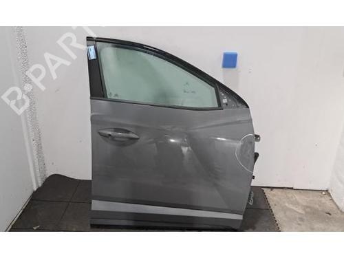 Used Right front door HYUNDAI TUCSON (NX4E, NX4A) 1.6 T-GDi Hybrid 48V (150 hp) 31366483