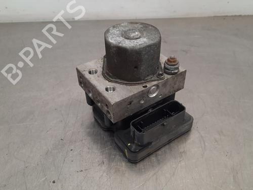 Used ABS pump TESLA MODEL S (5YJS) 70D AWD (334 hp) 15235674