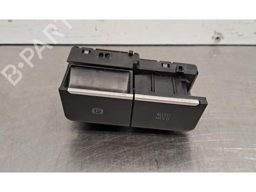 Used Switch Switch VW GOLF VIII Variant (CG5, DB5) 2.0 TDI (116 hp) 33476771 33476771