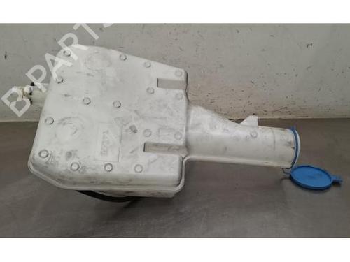 Used Windscreen washer tank Windscreen washer tank 37862048 37862048