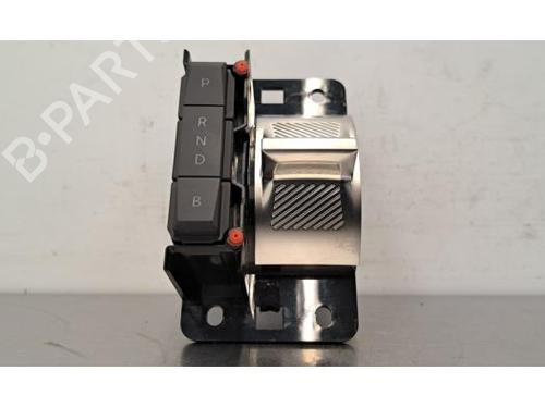 Used Gear lever OPEL ASTRA L (O5) 1.2 (FPHNPJ) (110 hp) 26171659