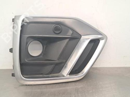 Used Grille AUDI Q5 (FYB, FYG) 2.0 TDI (150 hp) 23612184