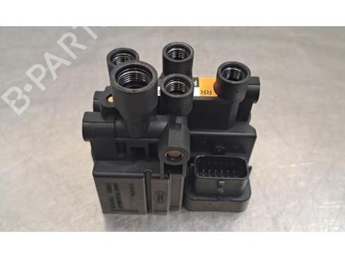 Used Electronic module Electronic module LAND ROVER DEFENDER Station Wagon (L663) D200 MHEV 4x4 (200 hp) 40552678 40552678