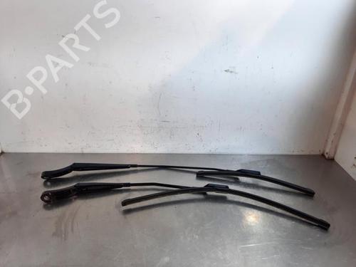 Front windshield wiper arm OPEL GRANDLAND / GRANDLAND X (A18, P1UO) 1.5 Turbo D (75) | BP23583095C143 