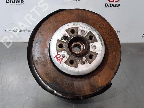 Used Right rear steering knuckle BMW 5 (F10) 535 d xDrive (313 hp) 10884358