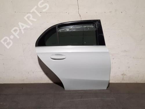 Dør højre bagtil MERCEDES-BENZ A-CLASS (W177) A 180 (177.084) (136 hp) 31273192