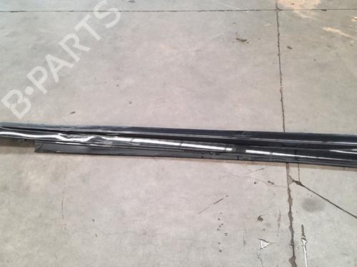 Used Right sideskirt MERCEDES-BENZ C-CLASS (W205) C 200 d (205.007) (136 hp) 15235714