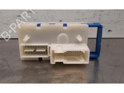 Fuse box BMW 4 Coupe (G22, G82) 430 i xDrive | BP39065131E1 - Image 2