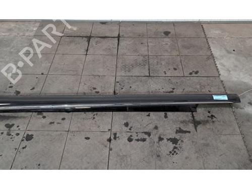 Used Left sideskirt Left sideskirt MERCEDES-BENZ C-CLASS (W205) C 220 BlueTEC / d (205.002, 205.004) (170 hp) 34048590 34048590