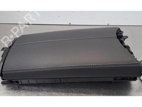 Used Armrest / Center console Armrest / Center console 39480858 39480858