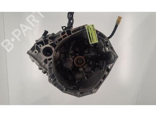 Gearkasse RENAULT CLIO V (B7_) 1.5 Blue dCi 100 (B7AD) (101 hp) 31273256