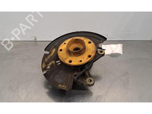 Mozzo anteriore destro RENAULT CAPTUR II (HF_) TCe 90 (HFM6) (91 hp) 33165417