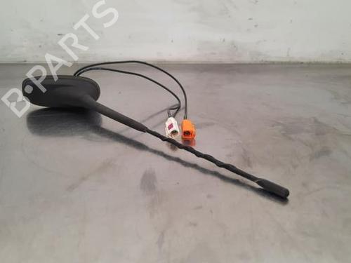 Antenne/Base PEUGEOT 208 II (UB_, UP_, UW_, UJ_) 1.5 BlueHDI 100 (102 hp) 23613495