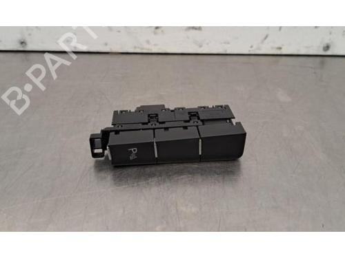 Used Switch VW GOLF VII (5G1, BQ1, BE1, BE2) 2.0 TDI (150 hp) 30766525