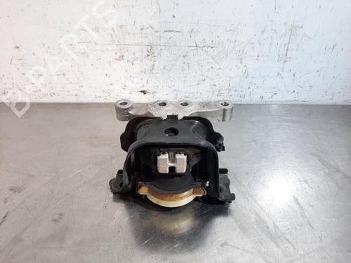 Used Engine mount CITROËN C3 AIRCROSS II (2R_, 2C_) 1.5 BlueHDi 110 (110 hp) 23634291
