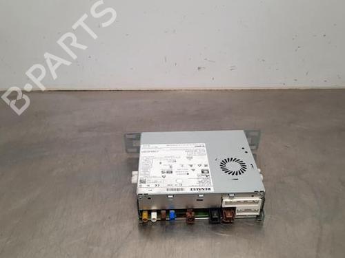 Used Radio RENAULT CLIO V (B7_) 1.5 Blue dCi 85 (B7AG) (86 hp) 23582714