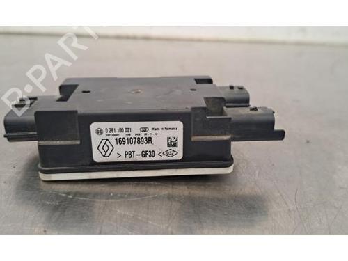 Used Electronic module RENAULT MASTER III Van (FV) 2.3 dCi 135 FWD (FV0N, FV08, FV06, FV00) (136 hp) 28081816