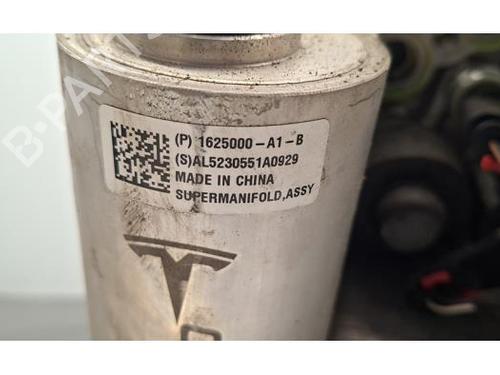 Heater matrix box TESLA MODEL Y (5YJY) Long Range All-wheel Drive | BP31633639M61 