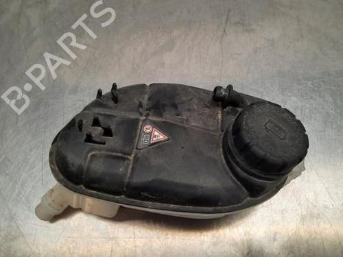 Used Expansion tank INFINITI Q30 2.2 D (170 hp) 20082391