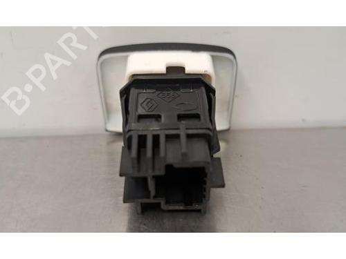 Switch RENAULT MEGANE IV Hatchback (B9A/M/N_) 1.6 E-TECH 160 (B9NH) | BP29871868I30