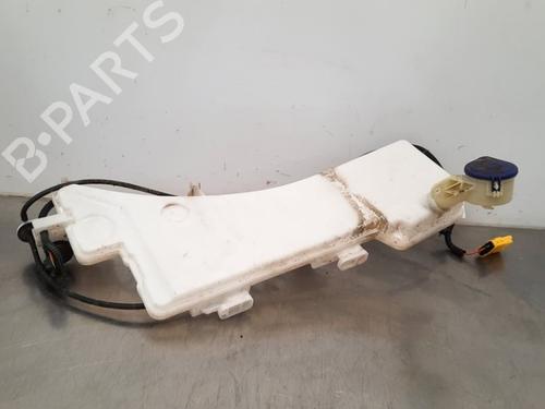 Used Windscreen washer tank DS DS 3 / DS 3 CROSSBACK (UR_, UC_, UJ_) 1.5 BlueHDi 130 (UCYHZR) (131 hp) 17113484