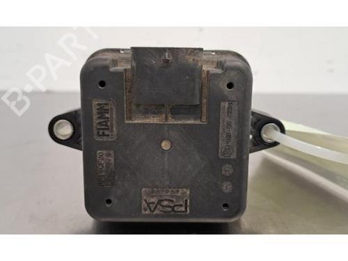Elektronisk modul PEUGEOT 308 III (FB_, FH_, FP_, F3_, FM_) PureTech 130 (FPHNSL, FPHNST) (131 hp) 29468155