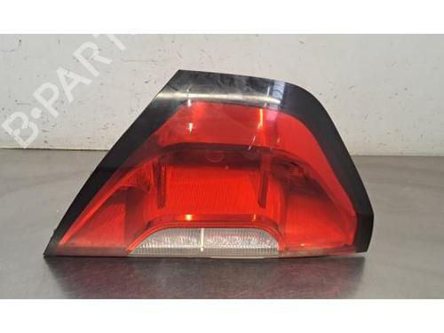 Venstre baglygte Venstre baglygte MERCEDES-BENZ CITAN Box Body/MPV (W420) 1.5 110 CDI (420.623, 420.625) (95 hp) 33917799 33917799