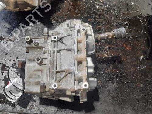Used Transfer box MERCEDES-BENZ C-CLASS (W205) C 250 BlueTEC / d 4-matic (205.009) (204 hp) 19576298