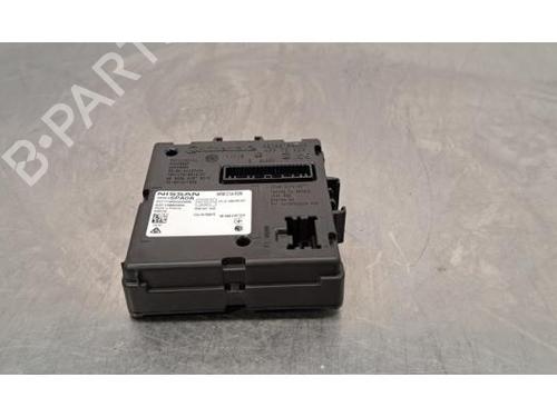Used Electronic module NISSAN JUKE (F16_) DIG-T 117 (117 hp) 29879386
