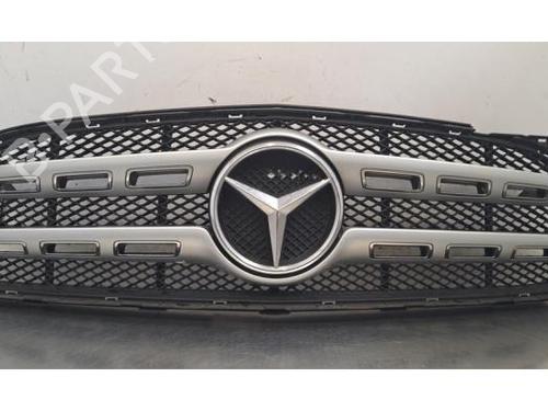 Used Grille Grille MERCEDES-BENZ GLA-CLASS (X156) GLA 180 (156.942) (122 hp) 34117972 34117972