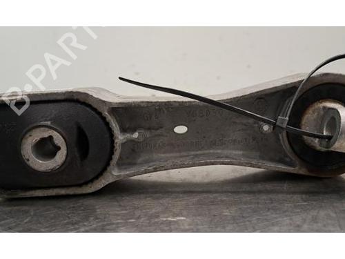 Gearbox mount BMW 1 (F40) 116 d | BP40614917M88 - Image 2