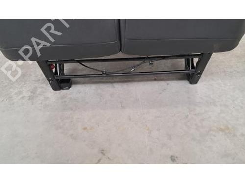 Right front seat MAN TGE Van 2.0 TDI (01V, 03V, 36V, UYB, UYC, UYD) | BP37862074C16 - Image 5