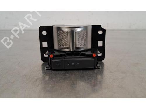 Used Gear lever PEUGEOT 308 III (FB_, FH_, FP_, F3_, FM_) PureTech 130 (FPHNSL, FPHNST) (131 hp) 27509193