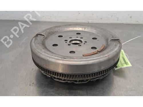 Flywheel AUDI A3 Limousine (8YS, 8YM) 35 TFSI | BP30138981M101