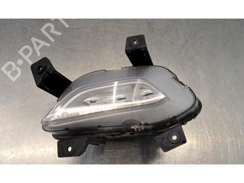 Left front fog light KIA STONIC (YB) 1.0 T-GDi Eco-Dynamics+ | BP39601259C30 - Image 9