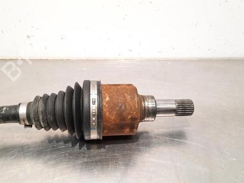Left front driveshaft PEUGEOT 208 II (UB_, UP_, UW_, UJ_) 1.5 BlueHDI 100 | BP23588249M38 