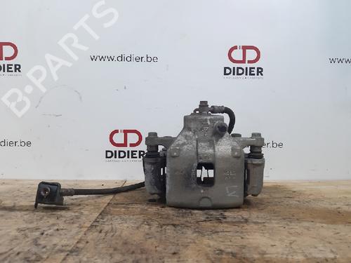 Venstre bremsekaliber foran HYUNDAI KONA (OS, OSE, OSI) 1.0 T-GDi (120 hp) 15017400