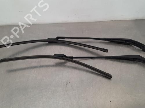 Used Front windshield wiper arm OPEL ASTRA K (B16) 1.6 CDTi (68) (95 hp) 17113909